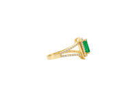 14KT Gold Ring Women's Dark Green Rectangle Center CZ with Round White CZ Stone Border and Plain Octagon Border with Split CZ Stone Band