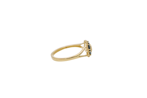 14KT Gold Ring Women's Flower Mini 6 Black Oval Petals with Round White CZ Stones Center and White CZ Stone Leaf Outline Border and Plain Split Band