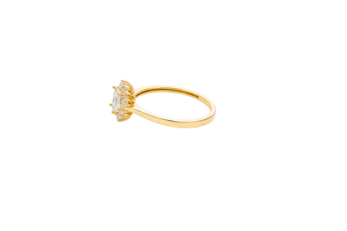 14KT Gold Ring Women's Flower White Rectangle Center CZ Stone with White CZ Stone Petal Borders and Plain Band
