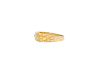14KT Gold Ring Women's Nugget Band with Heart Shape White CZ Center Stone Plain Border and White CZ Stones on Edge of Band