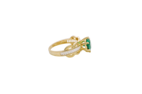 14KT Gold Ring Women's Round Dark Green 6 Prong Center CZ Scallop Border Baguette Band