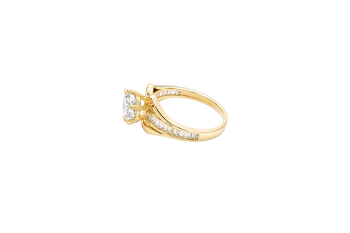 14KT Gold Ring Women's White Round 6 Prong Center CZ with White Baguette CZ Band and Plain Lips Border