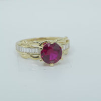 14KT Gold Ring Women's Round Red 6 Prong Center CZ Scallop Border Baguette Band